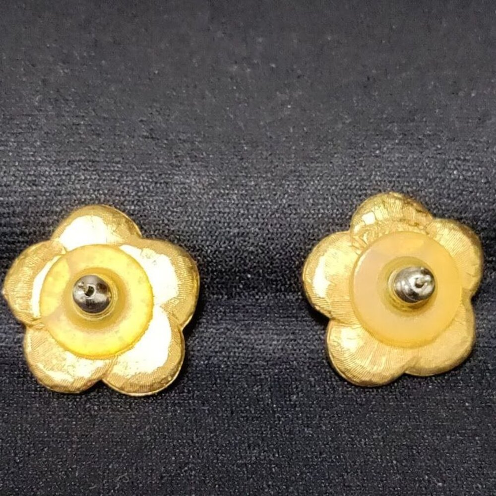 Vintage MMA Gold Plated Red Ruby Stone Flower Stud Earrings - Picture 5 of 7